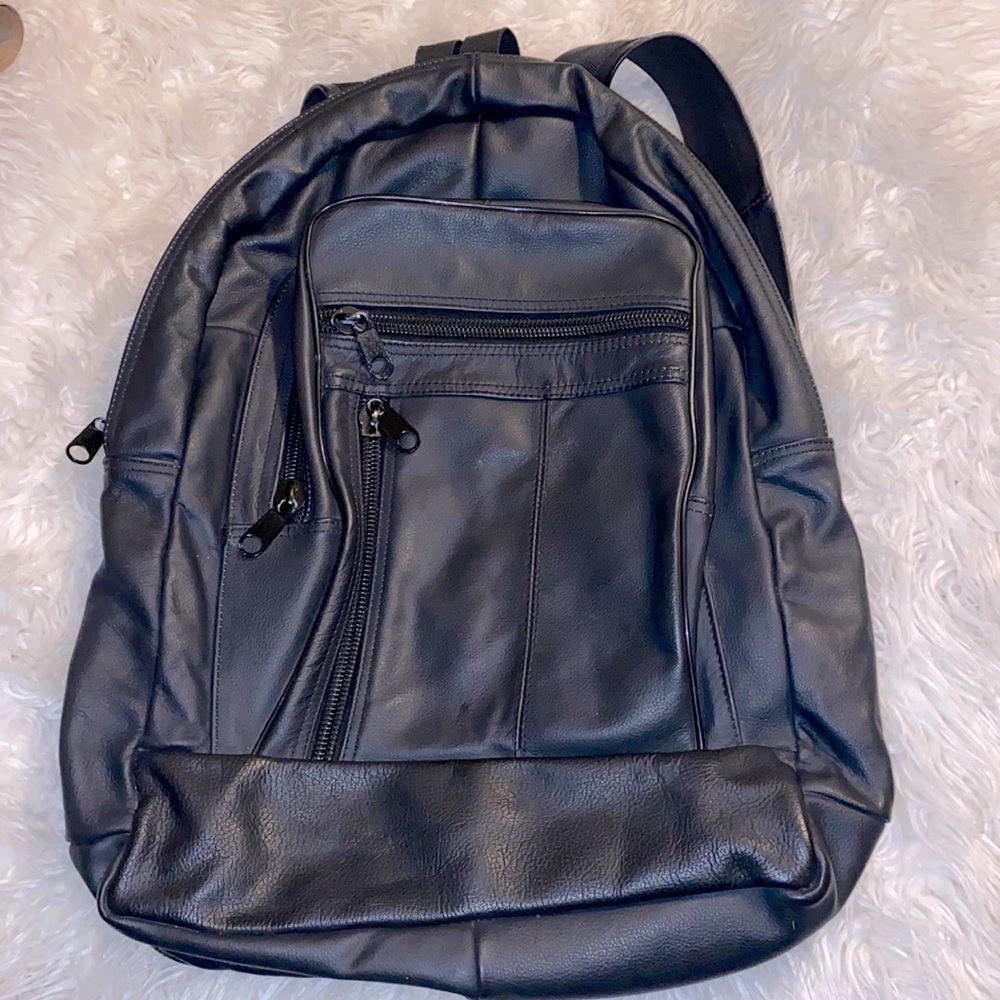 Unisex Genuine Leather Backpack Gem